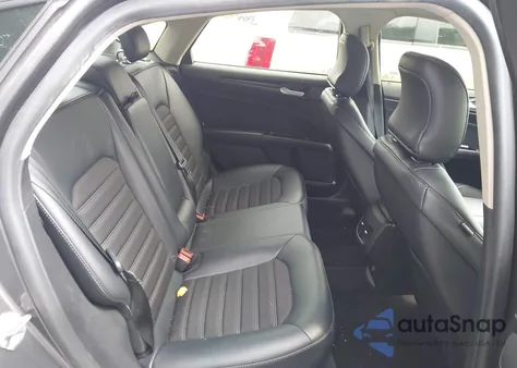 2018 Ford Fusion Se z USA, uszkodzony, nr VIN 3FA6P0HD8JR184544